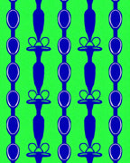 Bold Blue Oval Chain Lattice Rug